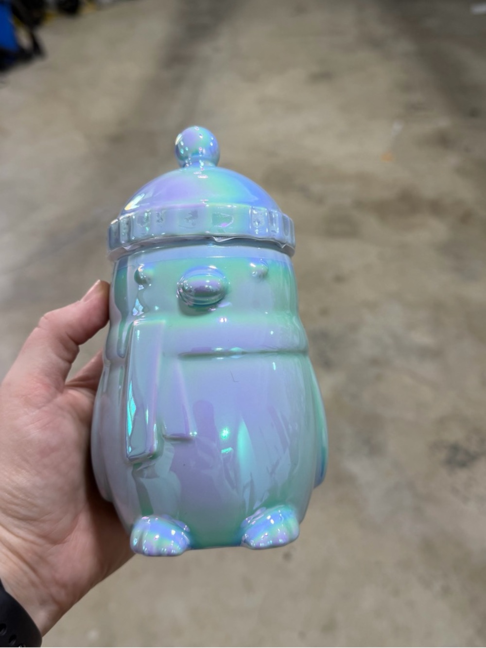 NWT Starbucks Iridescent Blue Limited Edition Penguin Mug